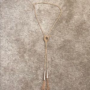 Kendra Scott necklace